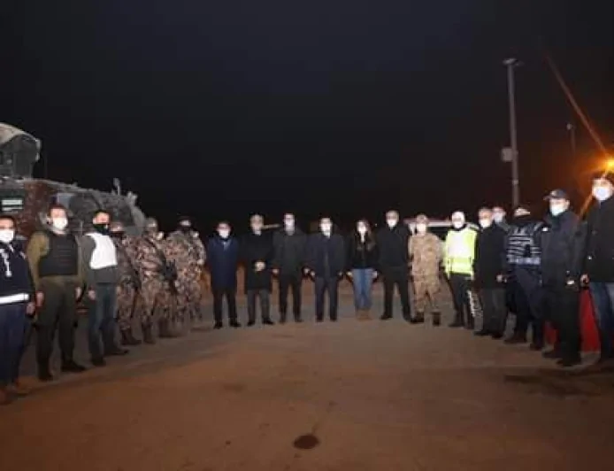 Iğdır Valisi Sayın H. Engin Sarıibrahim, “Kılıçlar Polis Yol Kontrol Noktası”nı ziyaret etti