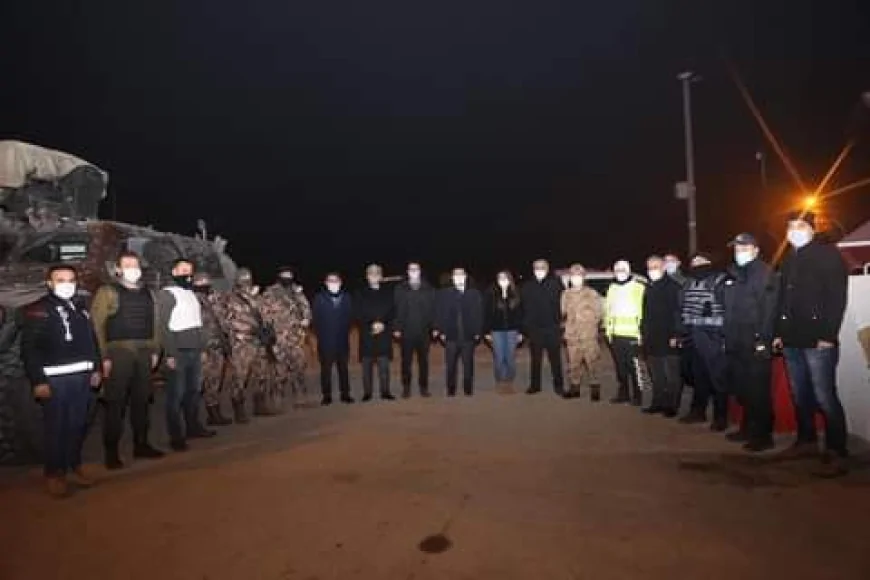 Iğdır Valisi Sayın H. Engin Sarıibrahim, “Kılıçlar Polis Yol Kontrol Noktası”nı ziyaret etti
